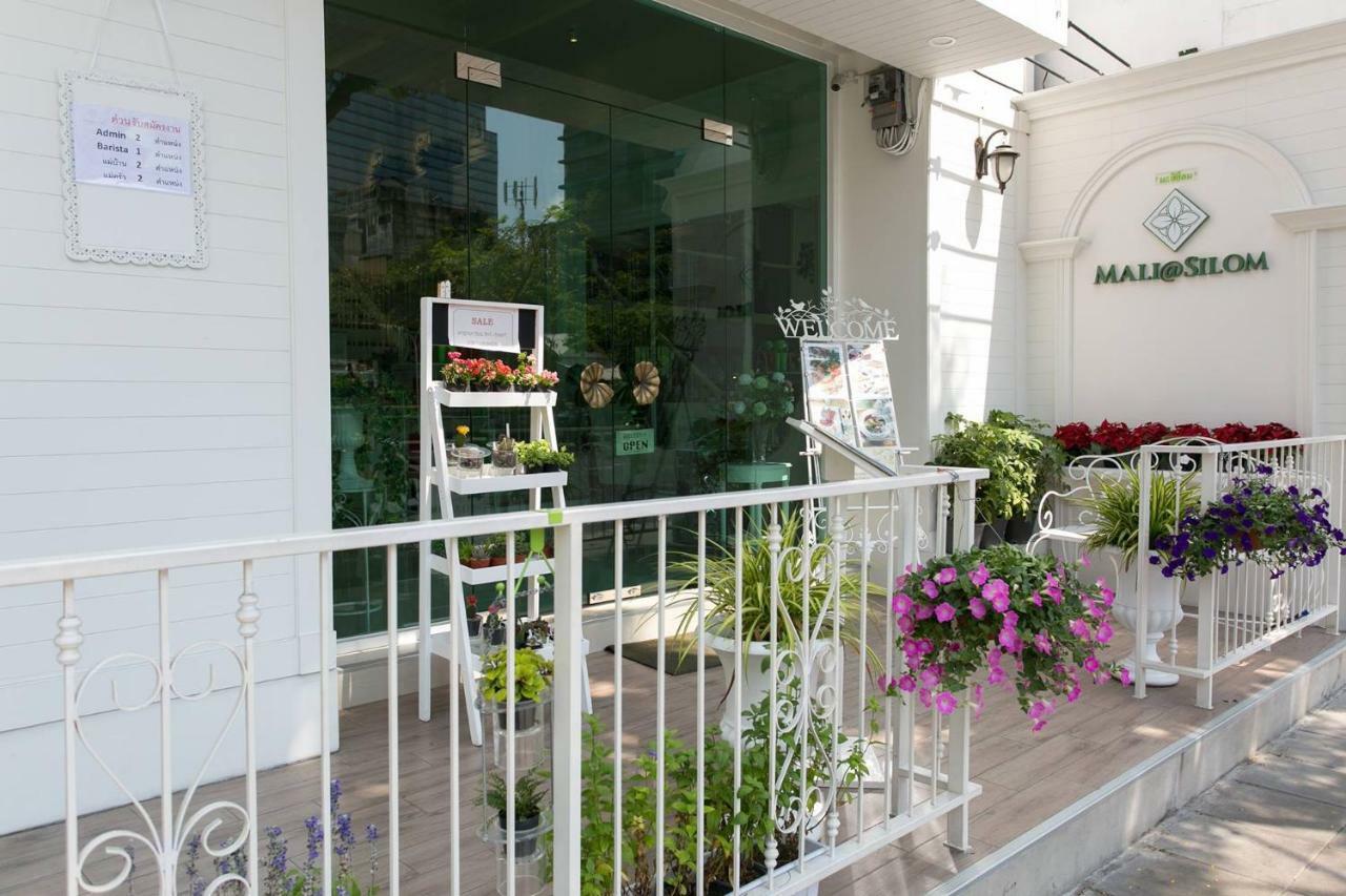 Mali @Silom Boutique Hotel Bangkok Exterior photo